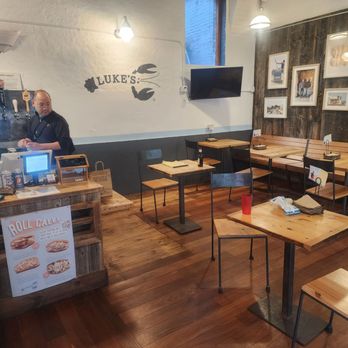 Luke's Lobster Upper East Side - No lines! - Seafood Near Me - New York, New York Luke's Lobster Upper East Side - No lines! - Seafood Near Me - New York, New York