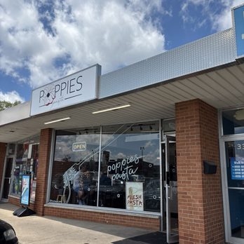 Poppies Pasta - Storefront - Pasta Shops Near Me - Villa Park, Illinois Poppies Pasta - Storefront - Pasta Shops Near Me - Villa Park, Illinois