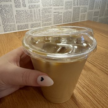 The Speckled Egg PGH - Iced Maple Clove Latte - Breakfast & Brunch Near Me - Pittsburgh, Pennsylvania