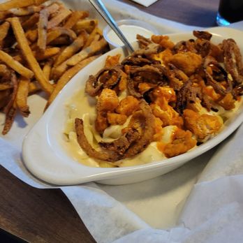 Quinton's Bar & Deli - Buffalo chicken Mac and cheese with house fries - Delis Near Me - Des Moines, Iowa Quinton's Bar & Deli - Buffalo chicken Mac and cheese with house fries - Delis Near Me - Des Moines, Iowa
