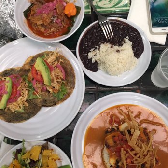 Chichen Itza Restaurant - Cochinita pibil (served with rice and beans), panuchos, tikin xic (served with side salad). - Mexican Near Me - Los Angeles, California Chichen Itza Restaurant - Cochinita pibil (served with rice and beans), panuchos, tikin xic (served with side salad). - Mexican Near Me - Los Angeles, California