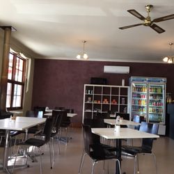 Vintage Cafe