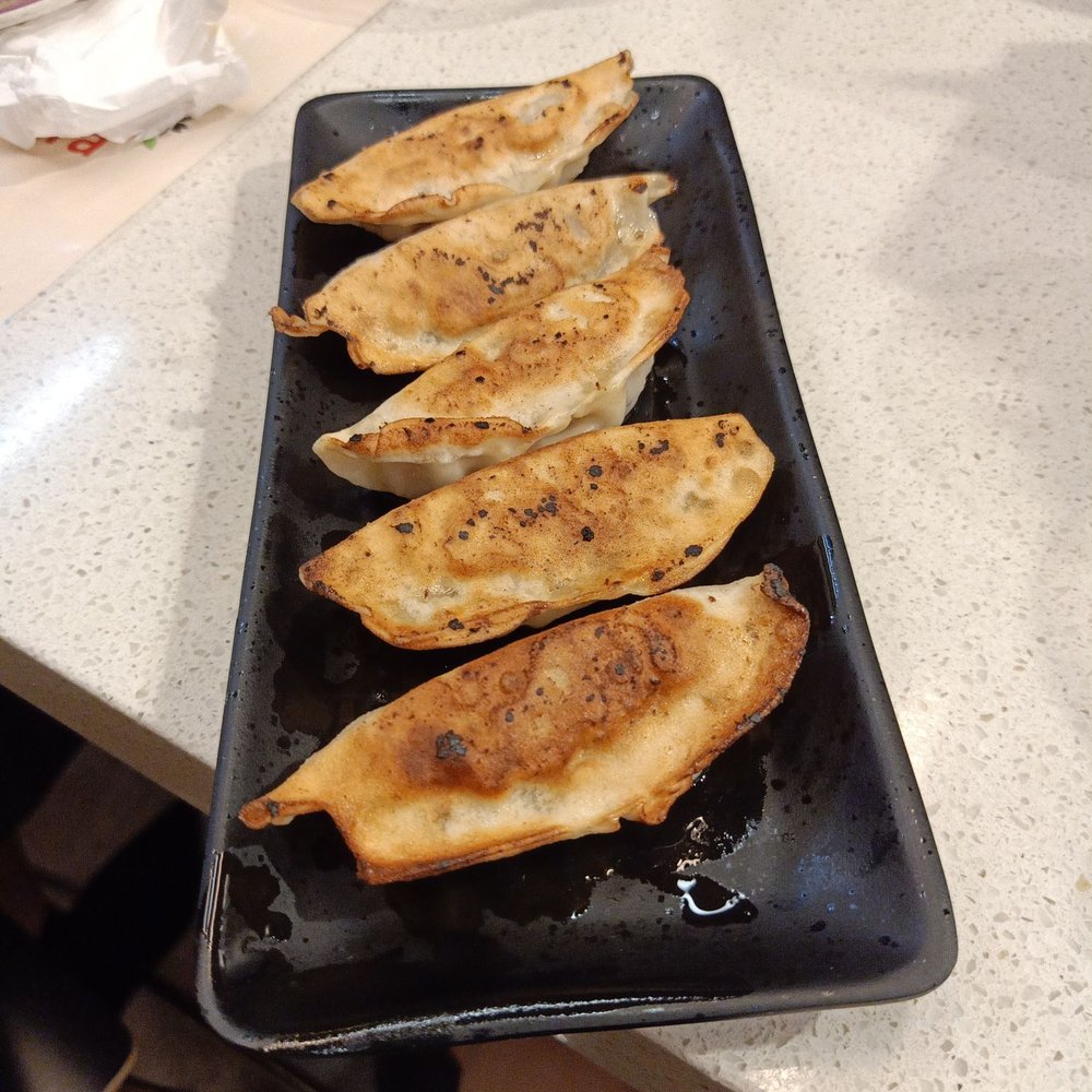 Tokyo Sakura - Pork gyoza ($5.8) Kinda bland.. tastes like it was frozen. - Japanese Near Me - Parramatta, NSW Tokyo Sakura - Pork gyoza ($5.8) Kinda bland.. tastes like it was frozen. - Japanese Near Me - Parramatta, NSW