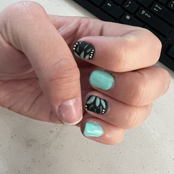 Platinum Nails - Nail Salons Near Me - Morton, Illinois
