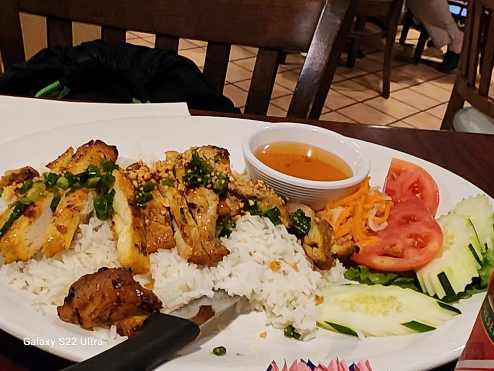 PHO 101 Noodle House