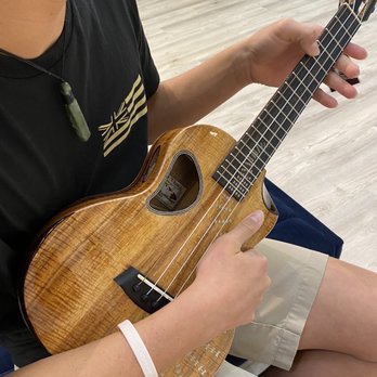 Kanileʻa ʻUkulele & Guitar - Musical Instruments & Teachers Near Me - Kaneohe, Hawaii