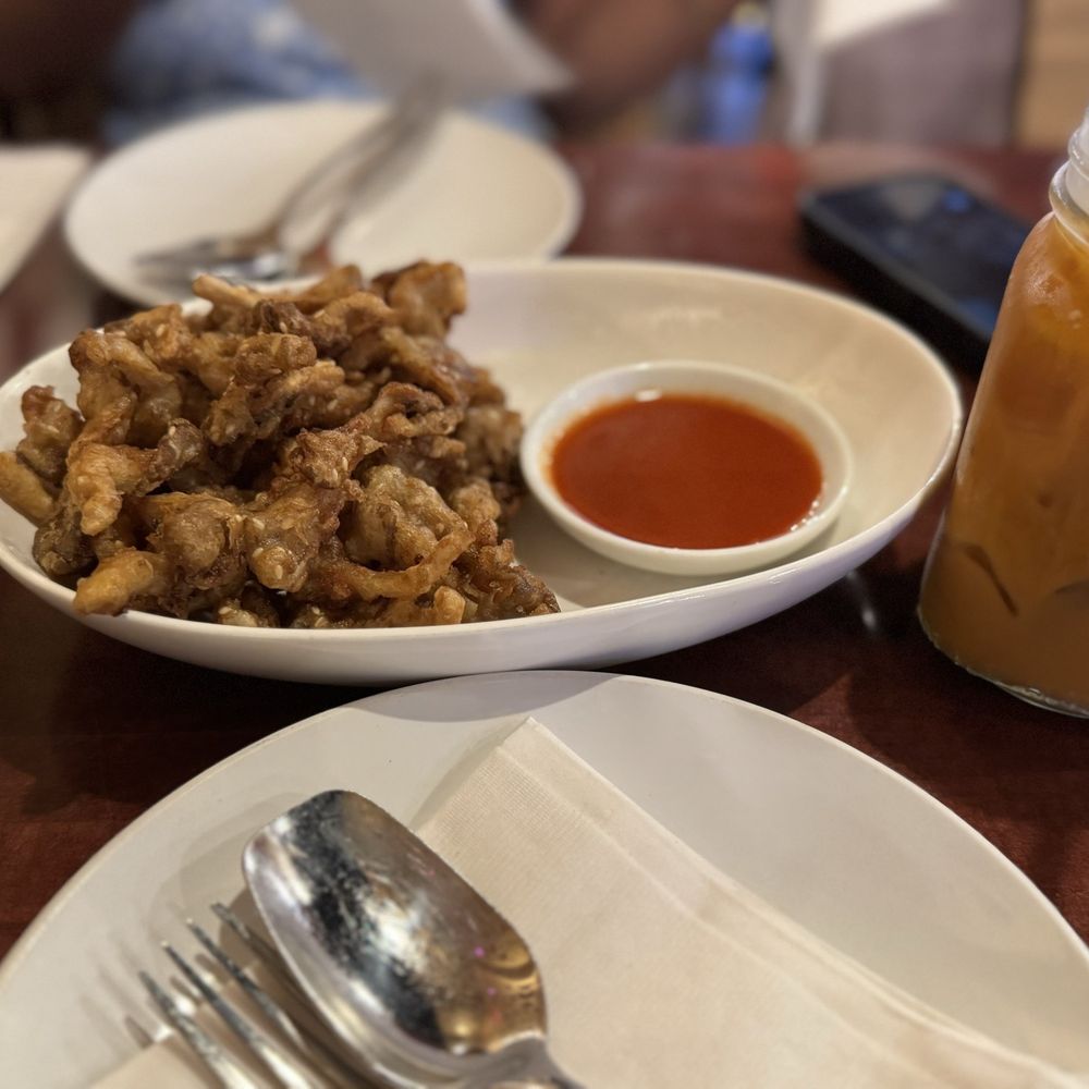 Ros Niyom Thai - Hed Tod - Thai Near Me - Round Rock, Texas Ros Niyom Thai - Hed Tod - Thai Near Me - Round Rock, Texas