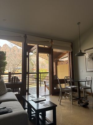 Desert Pearl Inn by null