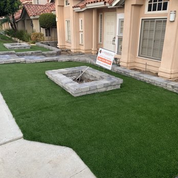 My Outdoor Builder - Artificial turf planter boxes and and planter wall - Masonry/Concrete Near Me - Van Nuys, California