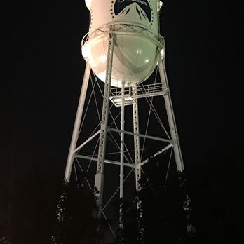 Paramount Studio Tour - Not filled with water anymore but still iconic. - Tours Near Me - Los Angeles, California Paramount Studio Tour - Not filled with water anymore but still iconic. - Tours Near Me - Los Angeles, California