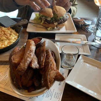 Bosscat Kitchen & Libations - New American Near Me - Houston, Texas