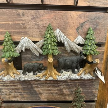 Mountain Gifts - Souvenir Shops Near Me - Big Bear Lake, California