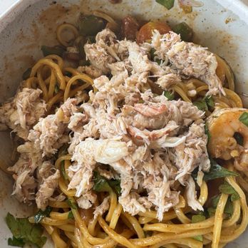 honeygrow - Chesapeake Crab - Salad Near Me - Columbia, Maryland honeygrow - Chesapeake Crab - Salad Near Me - Columbia, Maryland