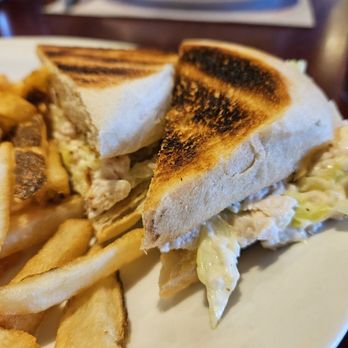 17 Restaurant - Toasted chicken salad sandwich on white homemade bread - Salad Near Me - Blind River, Ontario 17 Restaurant - Toasted chicken salad sandwich on white homemade bread - Salad Near Me - Blind River, Ontario