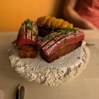Miro Kaimuki - Tuna brioche - Asian Fusion Near Me - Honolulu, Hawaii
