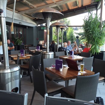 Elliots - British Near Me - Prestwick, SAY