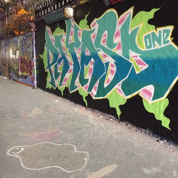 Leake Street Tunnel - Cool stuff - Local Flavor Near Me