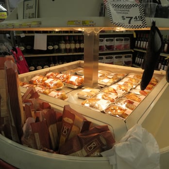 Fairway Foods - Grocery Near Me - Idyllwild, California