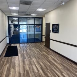Bay State Physical Therapy - MA-SouthBoston-BSPT entrance area.