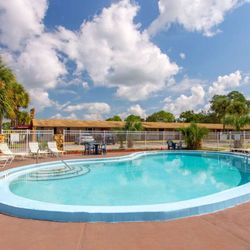 Knights Inn Maingate Kissimmee Orlando - Pool