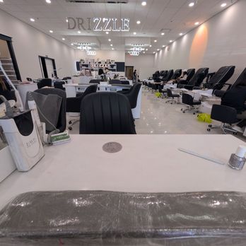 Drizzle Nails And Beauty Spa - Manicuare - Nail Salons Near Me - Bethpage, New York Drizzle Nails And Beauty Spa - Manicuare - Nail Salons Near Me - Bethpage, New York