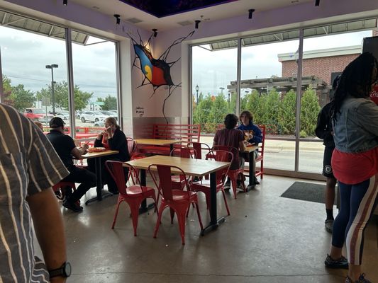 Dave's Hot Chicken by null