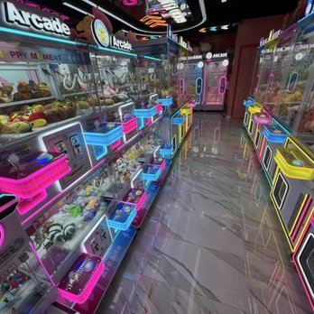 Claw Kingdom - Arcades Near Me - Honolulu, Hawaii Claw Kingdom - Arcades Near Me - Honolulu, Hawaii