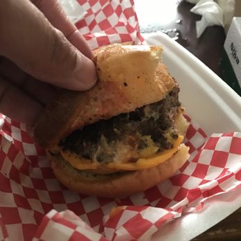 Billy Bob's Dairyland - Burger without lettuce and tomato - Burgers Near Me - Branson, Missouri