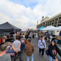 Long Beach Antique Market