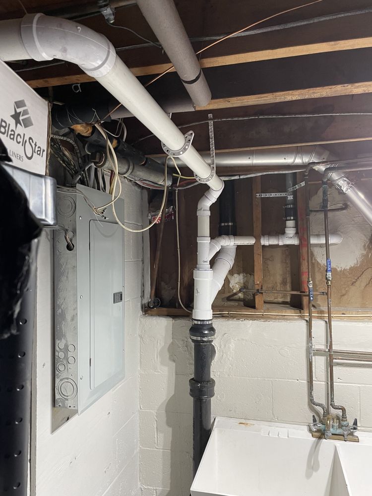 Slide of Aqua Plumbing Pros