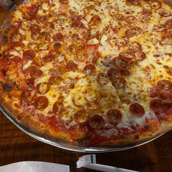 Borgata Pizza Cafe - 20 inch pepperoni and cheese pizza - Italian Near Me - Worthington, Ohio Borgata Pizza Cafe - 20 inch pepperoni and cheese pizza - Italian Near Me - Worthington, Ohio
