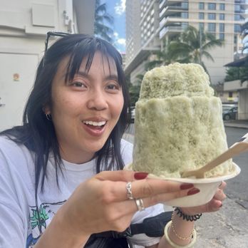 Lahaina Shave Ice - Desserts Near Me - Honolulu, Hawaii Lahaina Shave Ice - Desserts Near Me - Honolulu, Hawaii