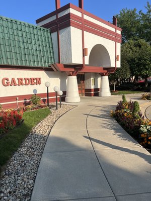 Imperial Garden Middleton by null