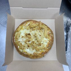 Domino's Pizza - Chicken alfredo bread bowl