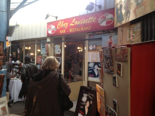 Chez Louisette by null
