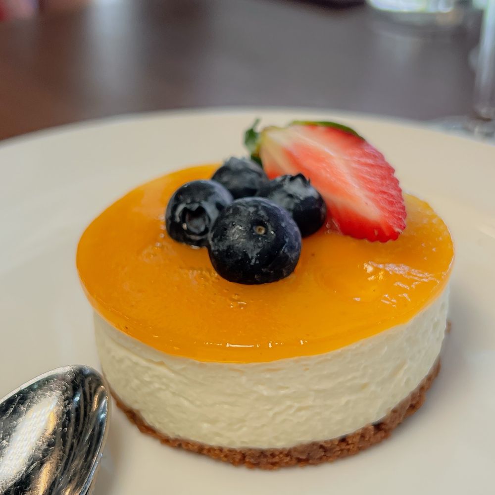 Mi Tierra Bar & Kitchen - Dominican Near Me - Miami, Florida Mi Tierra Bar & Kitchen - Dominican Near Me - Miami, Florida