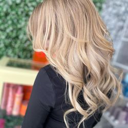 Bloom Hair Bar