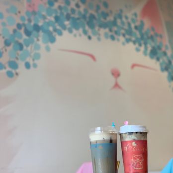 Cheese Tea - Brown Sugar milk tea with cheese cap and boba on the left. Creamy cake milk tea with cheese cap, Oreo, and boba on the right. - Bubble Tea Near Me - Waipahu, Hawaii