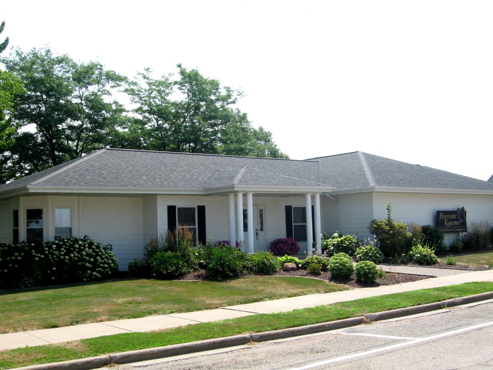 PETERSONKRAEMER FUNERAL HOME Updated June 2024 Request Information 312 Caroline St
