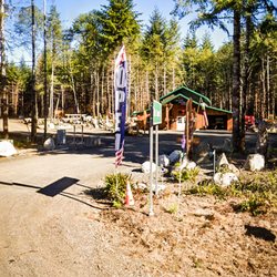 Olympic Adventure Cabin - The road entrance to get to the cabin