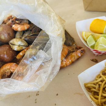 Lemon Crab - Combo 1 - Seafood Near Me - Hayward, California Lemon Crab - Combo 1 - Seafood Near Me - Hayward, California