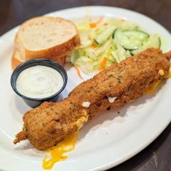 Muller's Famous Fried Cheese Cafe - Fried Cheese Kebab Appetizer | Instagram: @telephonesmoothie