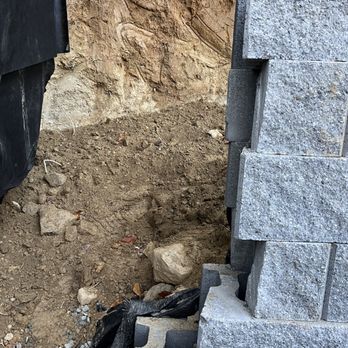 Pro Landscapes - Stone used for wall - Landscaping Near Me - Dayton, Maryland Pro Landscapes - Stone used for wall - Landscaping Near Me - Dayton, Maryland