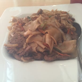 HakkaChow - Hong Kong style beef chow Ho fun. Gluten free!! - Asian Fusion Near Me - Winston-Salem, North Carolina