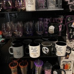 Spirit Halloween - Hocus Pocus kitchenware