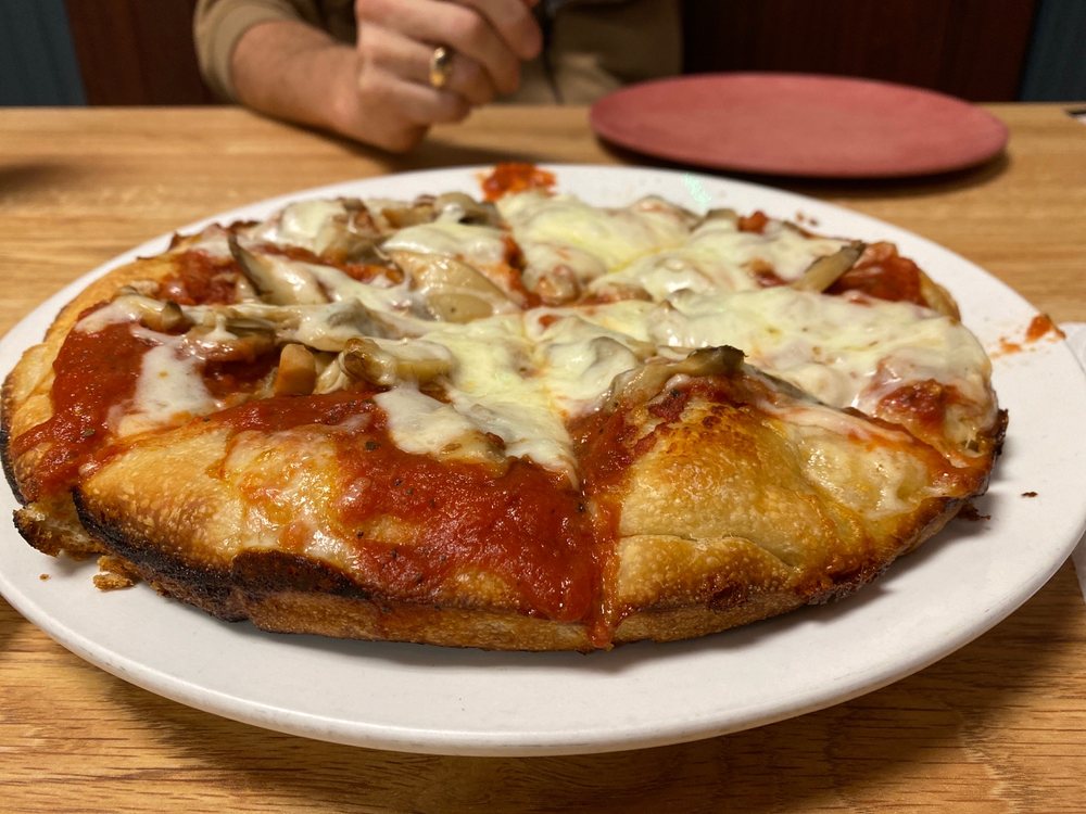 SAL’S PIZZA II Updated September 2024 11 Photos & 24 Reviews 6595