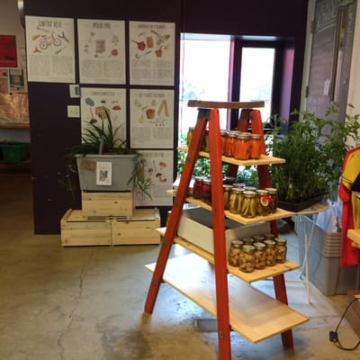 Santropol Roulant by null