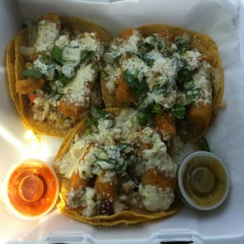 Yayo's O.m.g! - 3 Mahi Mahi tacos - Food Trucks Near Me