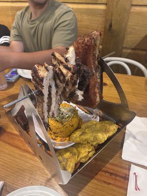 Carbón y Leña Restaurant by null