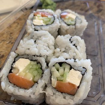 Yi Sushi - Sushi Bars Near Me - El Cajon, California Yi Sushi - Sushi Bars Near Me - El Cajon, California